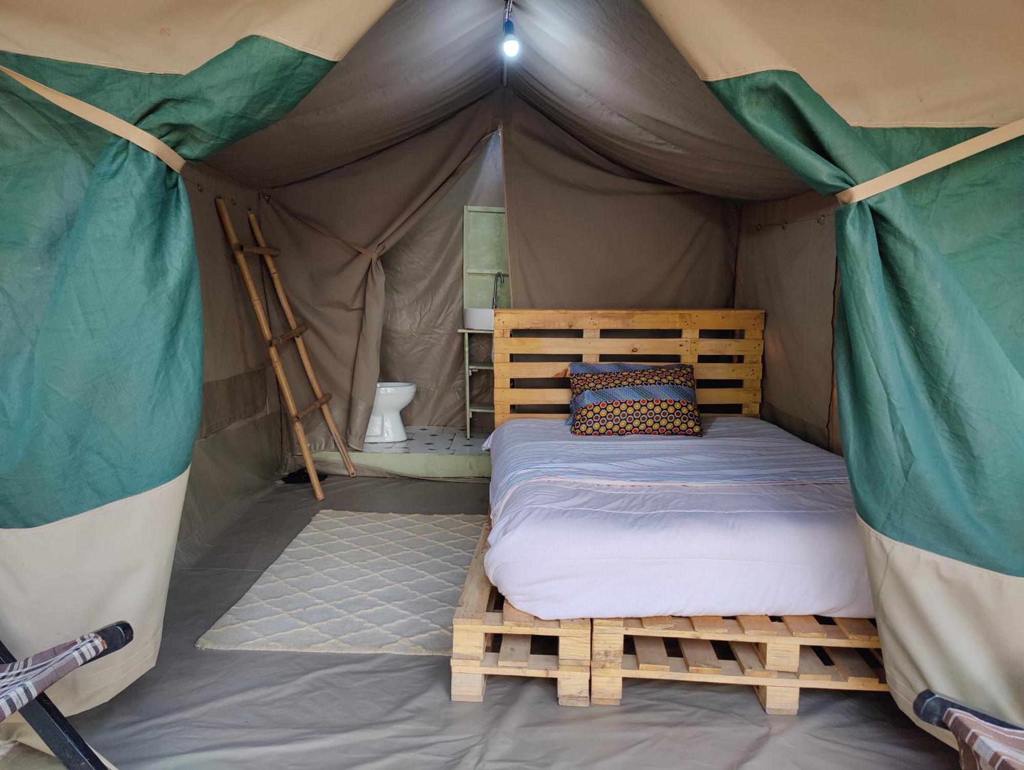 Red Rocks Rwanda - Campsite & Guesthouse Nyakinama Exterior photo